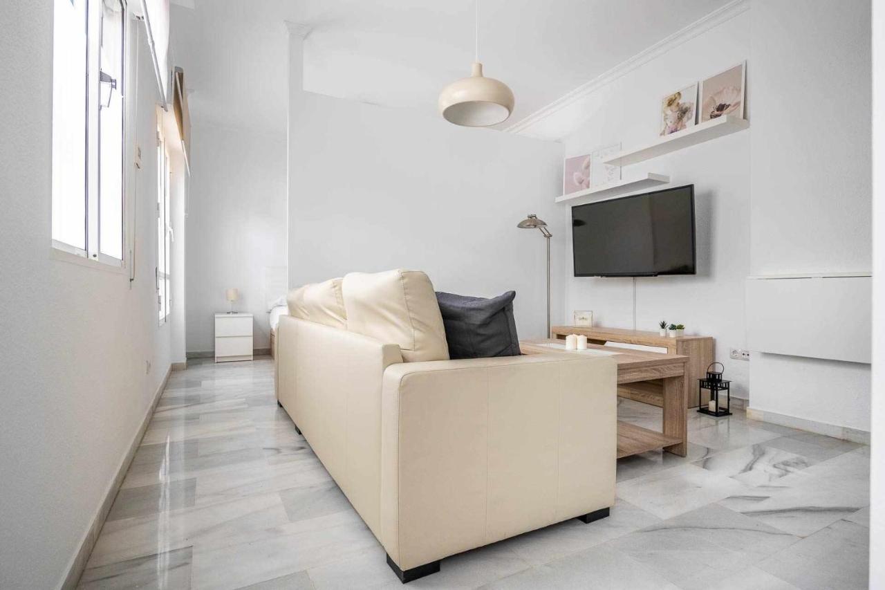 Comfy Away Appartement Sevilla Buitenkant foto