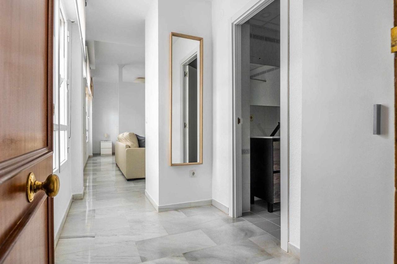 Comfy Away Appartement Sevilla Buitenkant foto