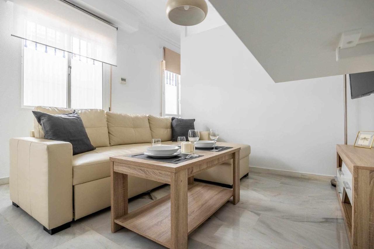 Comfy Away Appartement Sevilla Buitenkant foto